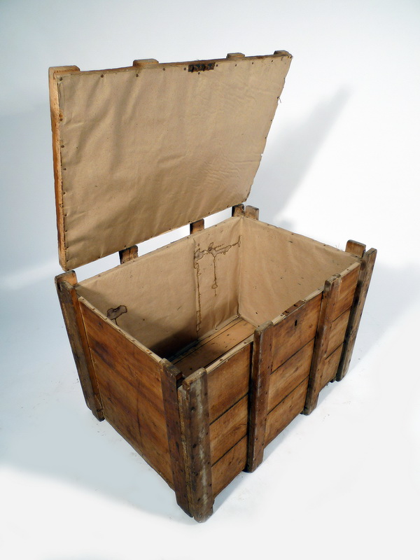 baul madera cerradura 55x80x58 _40eu._ 1u